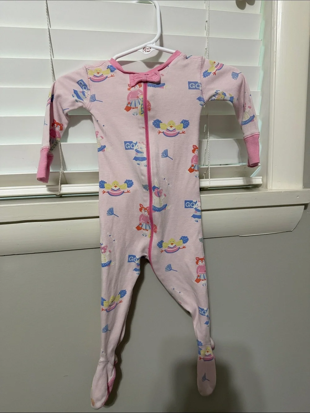 The beaufort bonnet co / Pink Printed Girls' Footed One-Piece Pajama